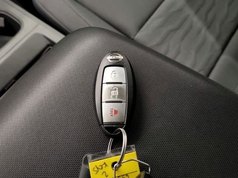 Used 2022 Nissan Frontier S image 33