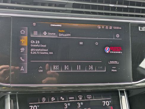 Used 2025 Audi Q8 Prestige w/ Prestige Package image 12