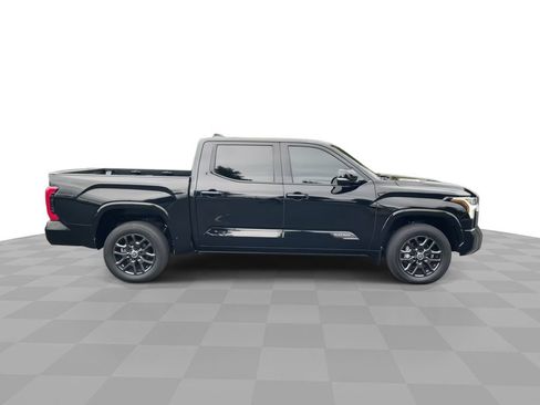 Used 2024 Toyota Tundra Platinum AWD/4WD image 9