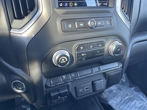 New 2025 GMC Sierra 2500 Pro w/ Snow Plow Prep/Camper Package image 21