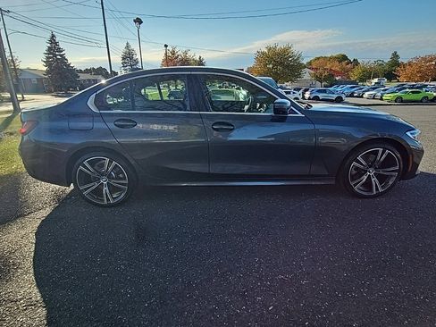 Used 2021 BMW 330i Sedan w/ Premium Package image 8