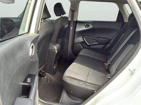 Used 2021 Kia Soul EX FWD image 16