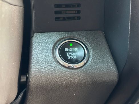 Used 2021 Ford Expedition Limited RWD image 25