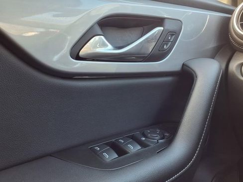 Used 2024 Chevrolet Blazer LT w/ Convenience Package image 18