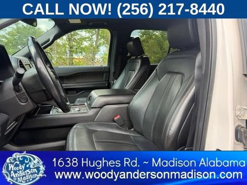 Used 2018 Ford Expedition Limited w/ Equipment Group 301A AWD/4WD image 9
