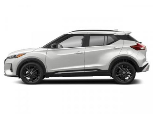 Used 2024 Nissan Kicks SR image 6