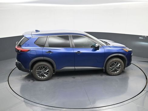 Used 2021 Nissan Rogue S FWD image 31
