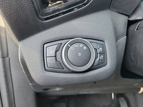 Used 2019 Ford Escape Titanium AWD/4WD image 26