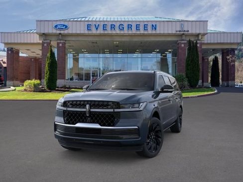 New 2026 Lincoln Navigator L Reserve w/ Jet Appearance Package AWD/4WD image 2