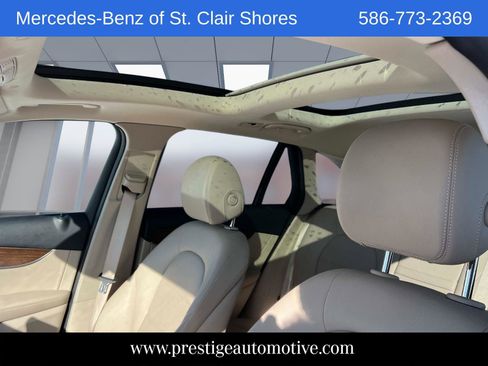 Used 2022 Mercedes-Benz GLC 300 4MATIC image 24
