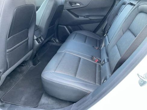 Used 2025 Chevrolet Equinox LT w/ Convenience Package II FWD image 22