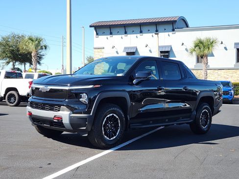 New 2026 Chevrolet Silverado EV Trail Boss w/ Premium Package image 2