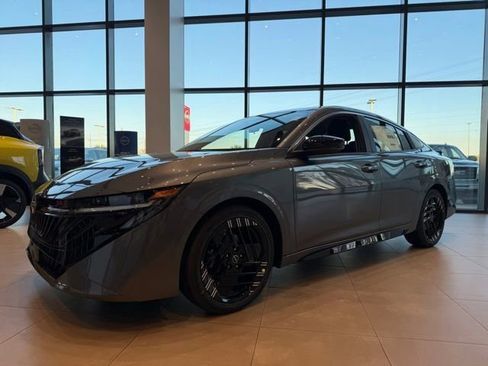 New 2026 Nissan Sentra SR w/ Floor Mat Package image 1