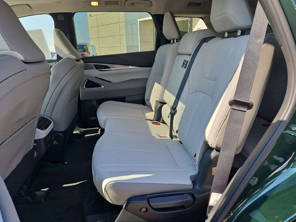 New 2027 INFINITI QX60 Luxe AWD/4WD image 14