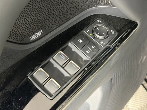 Used 2025 Lexus LX 700h Overtrail AWD/4WD image 28