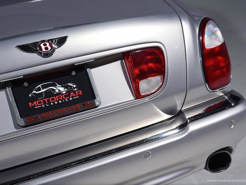 Used 2005 Bentley Arnage R image 13