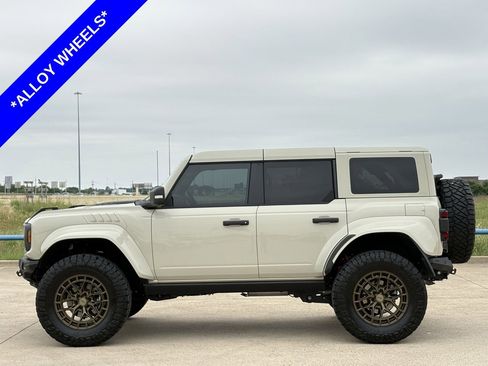 Certified 2025 Ford Bronco Raptor w/ Interior Carbon Fiber Pack AWD/4WD image 3
