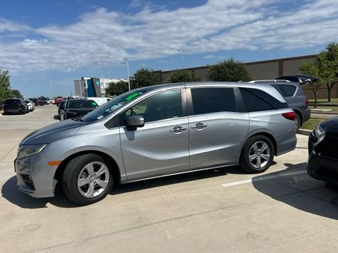 Used 2019 Honda Odyssey EX-L image 5