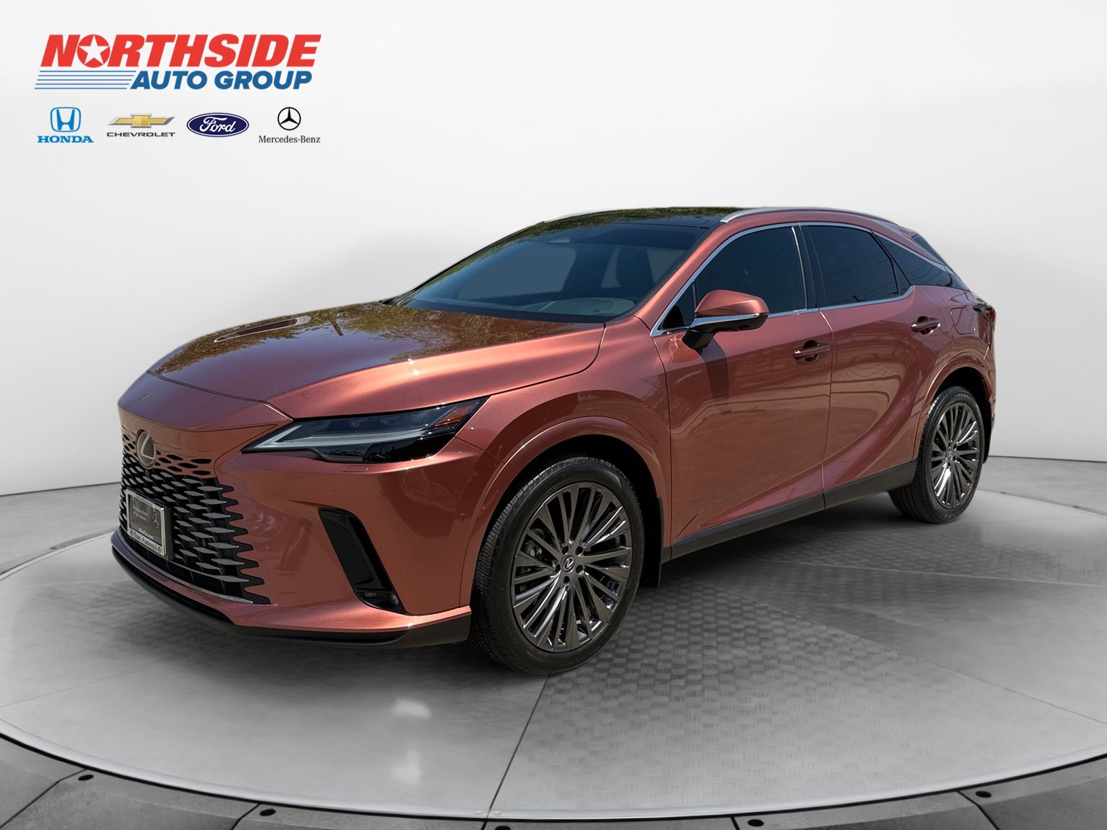 Used 2024 Lexus RX 350 AWD w/ Convenience Package image 3
