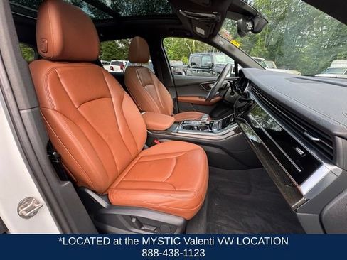 Used 2023 Audi Q7 3.0T Premium w/ Convenience Package AWD/4WD image 36