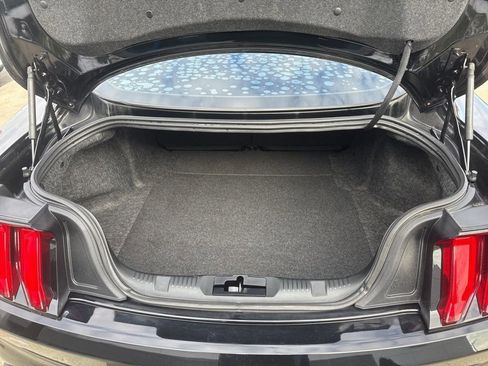 Certified 2021 Ford Mustang GT Premium w/ Equipment Group 401A image 39