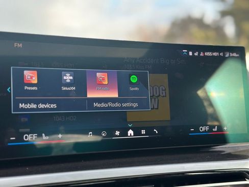 Certified 2024 BMW i4 eDrive35 w/ Premium Package image 36