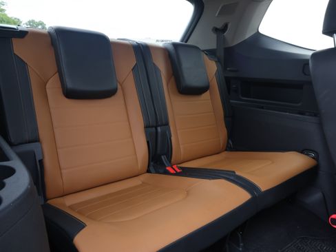 Used 2018 Volkswagen Atlas SEL Premium AWD/4WD image 15