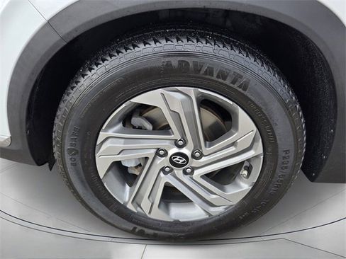 Used 2022 Hyundai Santa Fe SEL image 9