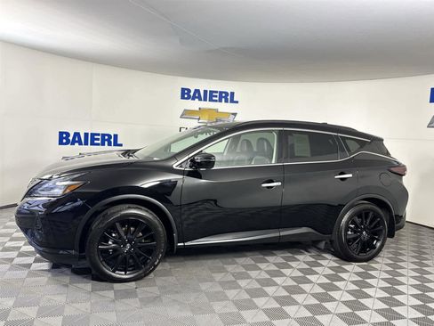 Used 2024 Nissan Murano SV w/ SV Midnight Edition Package image 2