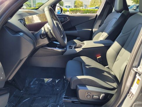 New 2025 BMW X3 xDrive30i w/ Premium Package image 10
