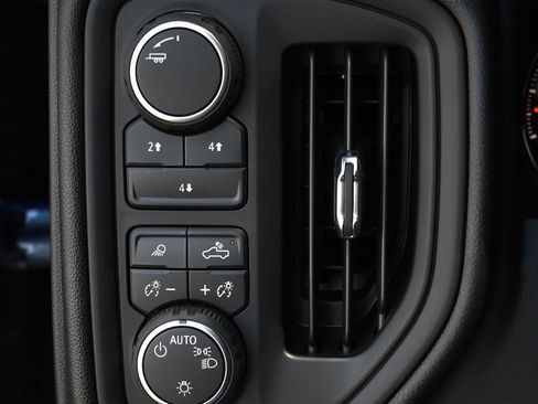 New 2026 Chevrolet Silverado 2500 Custom w/ Custom Value Package AWD/4WD image 19