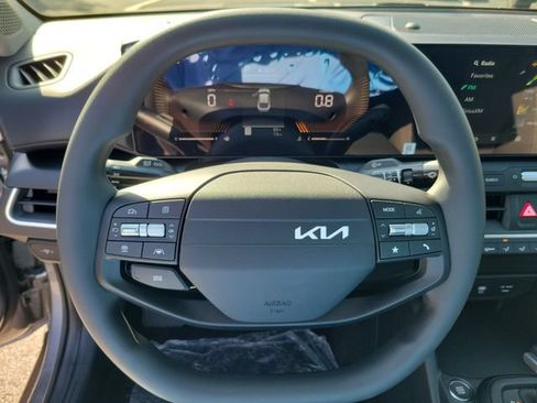 New 2026 Kia K4 FWD image 14