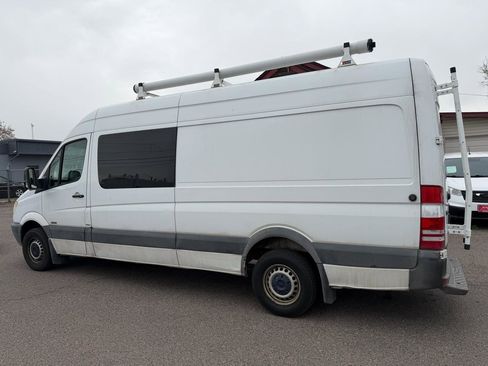 Used 2011 Mercedes-Benz Sprinter 2500 image 6