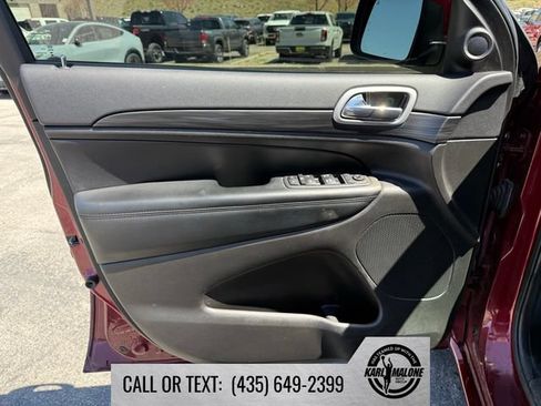 Used 2021 Jeep Grand Cherokee Laredo X AWD/4WD image 11