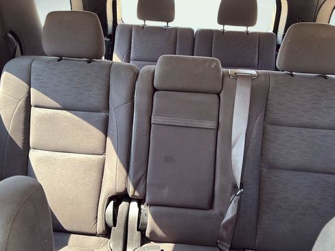 Used 2022 Dodge Durango SXT AWD/4WD image 4