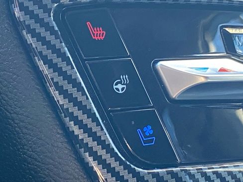 Used 2021 Ford Explorer Limited w/ Hybrid Equipment Group 310A image 17