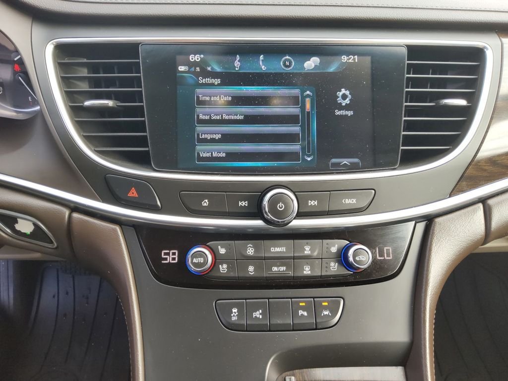 Used 2018 Buick LaCrosse Premium w/ Driver Confidence Package #2 AWD/4WD image 11