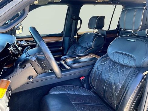 Used 2022 Jeep Grand Wagoneer Series III w/ Rear Seat Video Group 1 image 27