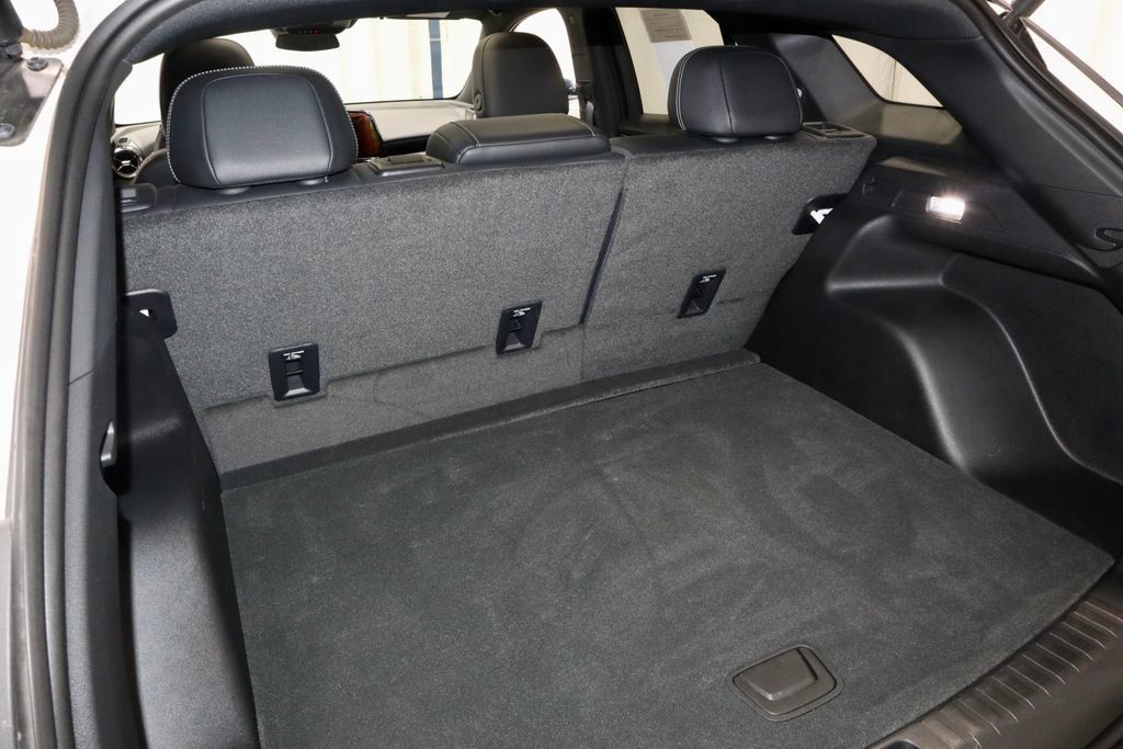 Used 2024 Chevrolet Blazer EV LT AWD/4WD image 15