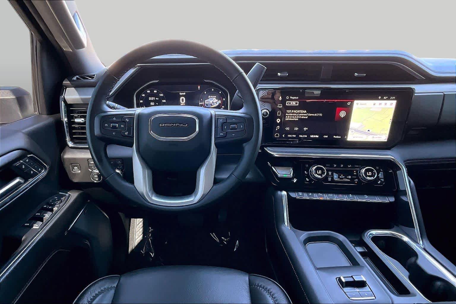 Used 2024 GMC Sierra 2500 Denali w/ Denali Reserve Package AWD/4WD image 6