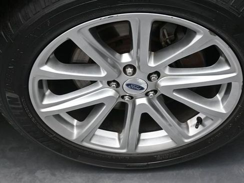 Used 2017 Ford Explorer Limited AWD/4WD image 30