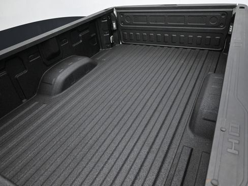 Used 2024 GMC Sierra 2500 Pro w/ Convenience Package RWD image 40