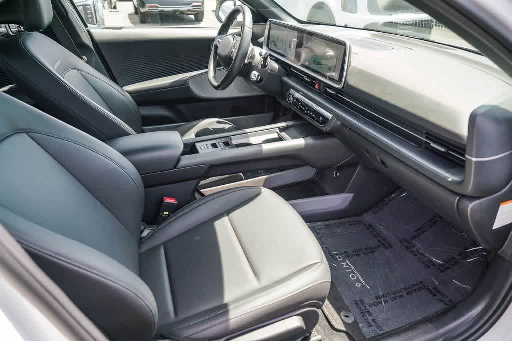 Used 2023 Hyundai Ioniq 6 SEL RWD image 15