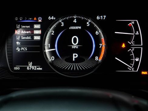 Used 2025 Lexus ES 350 w/ Premium Package FWD image 29