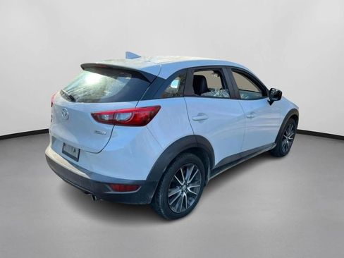 Used 2018 MAZDA CX-3 Touring image 2