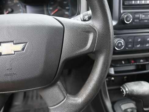 Used 2016 Chevrolet Colorado W/T image 21