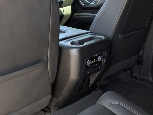 Used 2021 Chevrolet Tahoe Z71 image 33