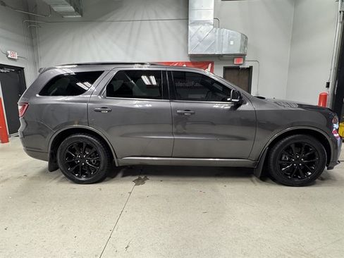 Used 2017 Dodge Durango R/T w/ Technology Group AWD/4WD image 9