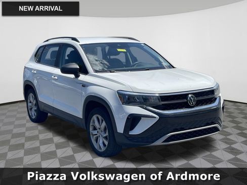 Used 2023 Volkswagen Taos S w/ Driver Assistance Package AWD/4WD image 1