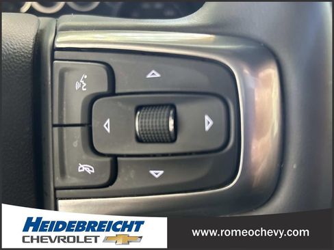 Used 2023 Chevrolet Suburban LS AWD/4WD image 21